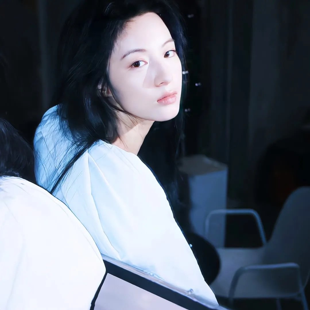 藏春洞